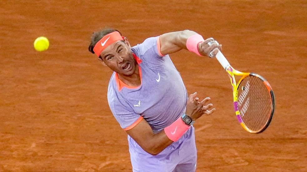 Rafael Nadal steht in Madrid in der dritten Runde. Foto: Manu Fernandez/AP/dpa