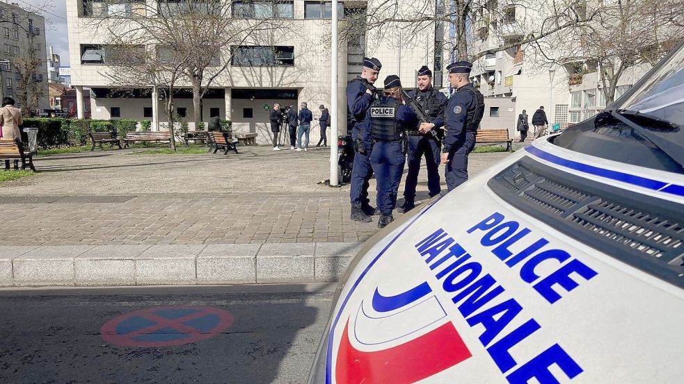 Paris J Hrige J Din Von Jugendlichen Vergewaltigt Was Hat