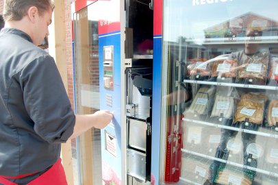 Wurst-Automat in Weener - Bild 2