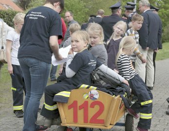 Kinderfeuerwehren maßen ihre Kräfte - Bild 4