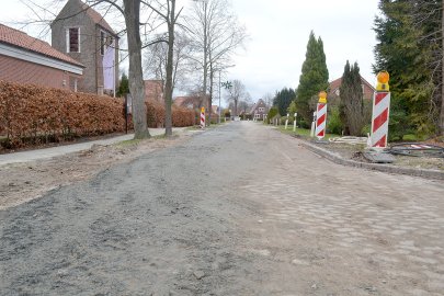 Straßenausbau hat begonnen - Bild 2