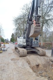 Straßenausbau hat begonnen - Bild 4