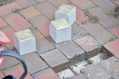 Stolpersteine in Weener und Oldersum verlegt - Bild 2