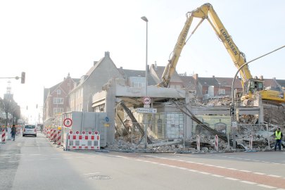 Kaufhallen-Abriss in Emden - Bild 2