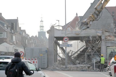 Kaufhallen-Abriss in Emden - Bild 4