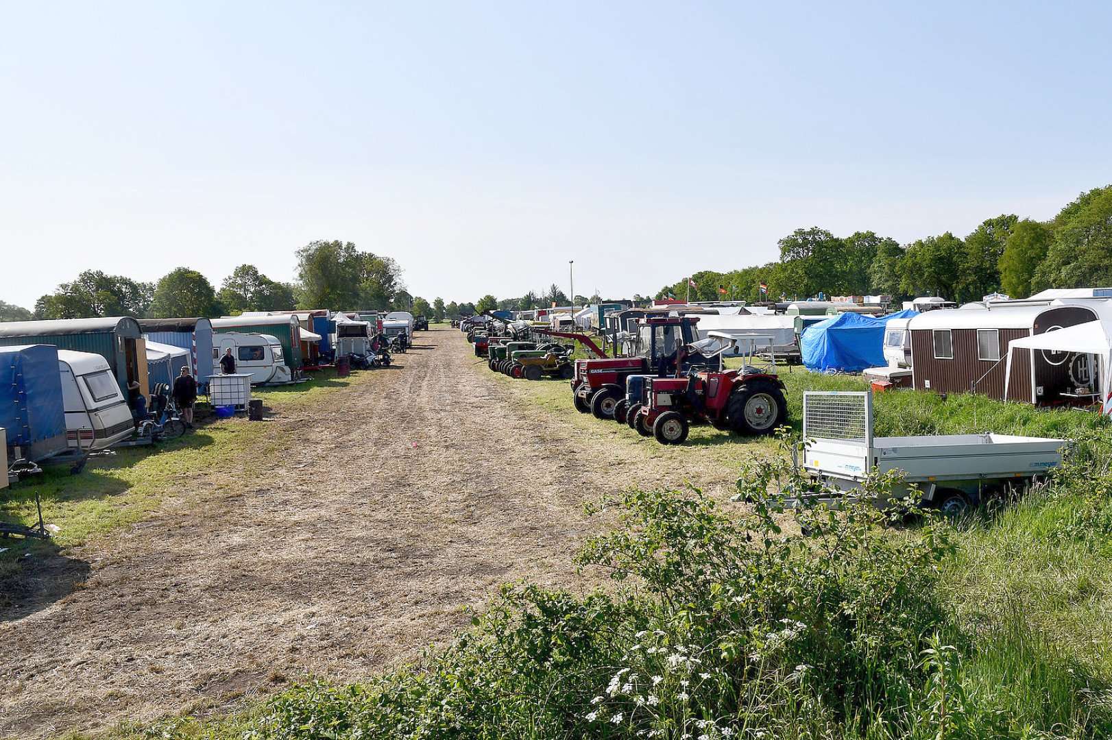 Zahlreiche Oldtimer in Schwerinsdorf - Bild 4