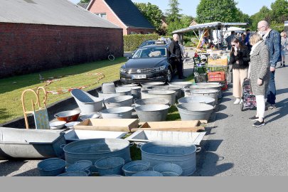 Großer Flohmarkt in Schwerinsdorf  - Bild 2