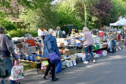 Großer Flohmarkt in Schwerinsdorf  - Bild 4