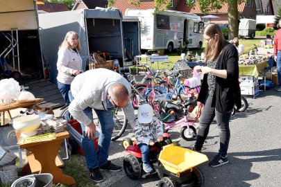 Großer Flohmarkt in Schwerinsdorf  - Bild 12