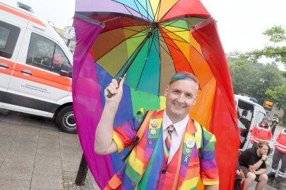 1. CSD in Emden - Galerie 1 - Bild 2