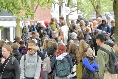 Schools-out-Party in Leer - Bild 7