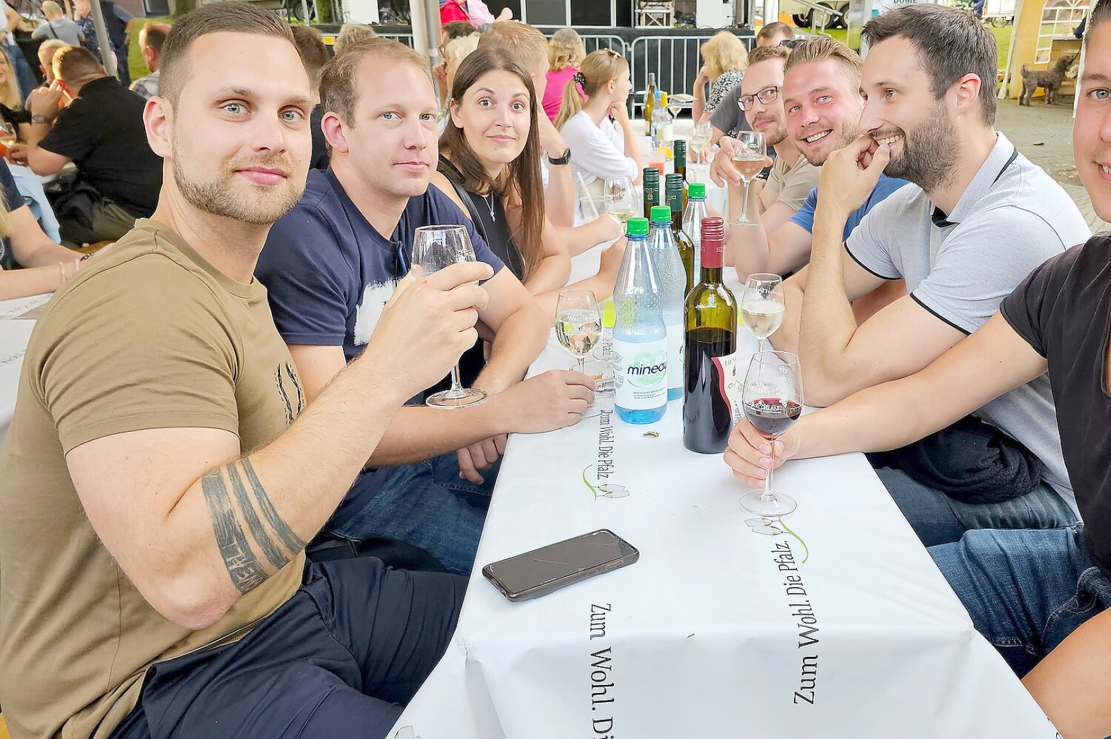 Impressionen vom Moormerländer Weinfest - Bild 4