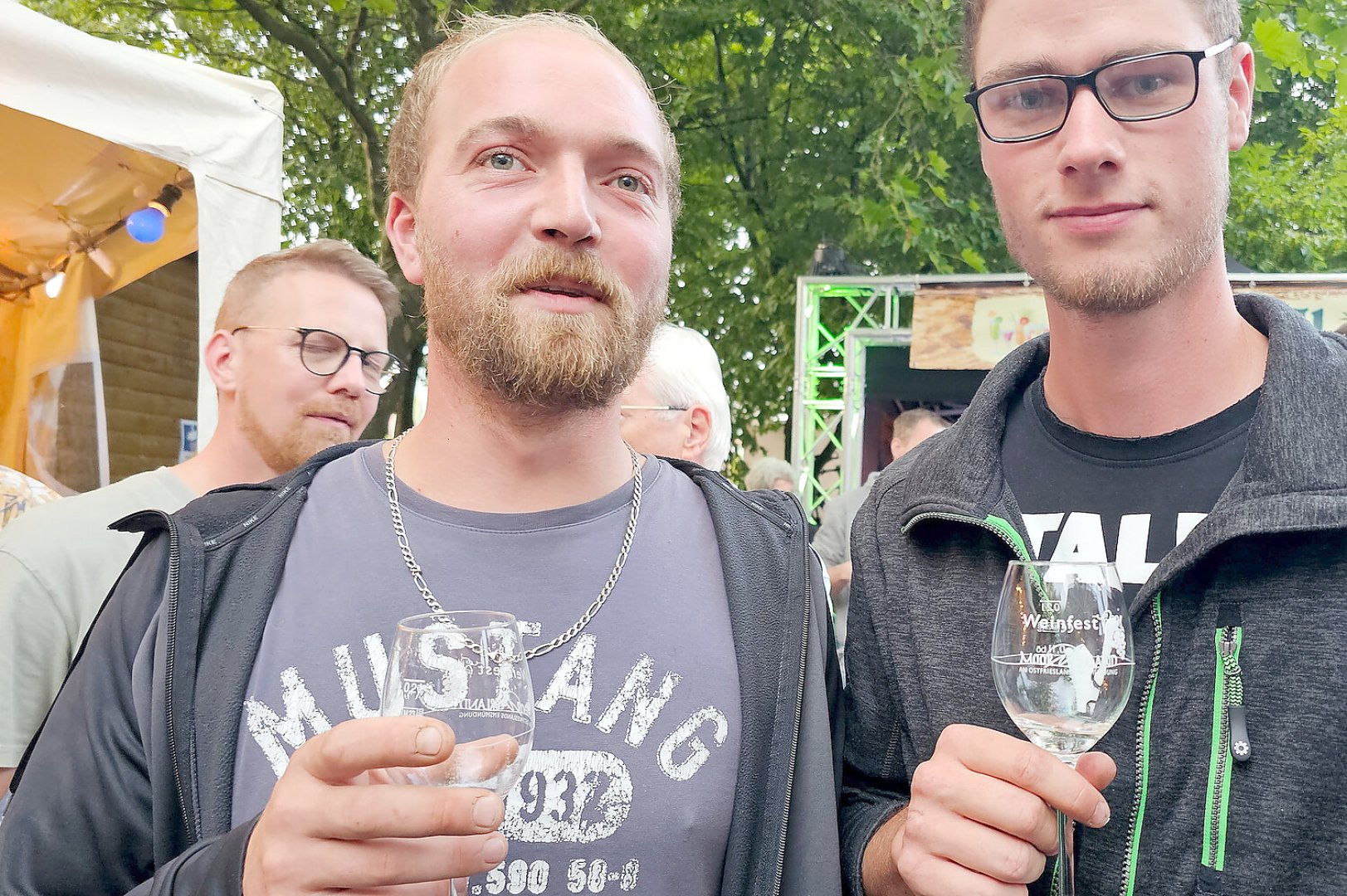 Impressionen vom Moormerländer Weinfest - Bild 9