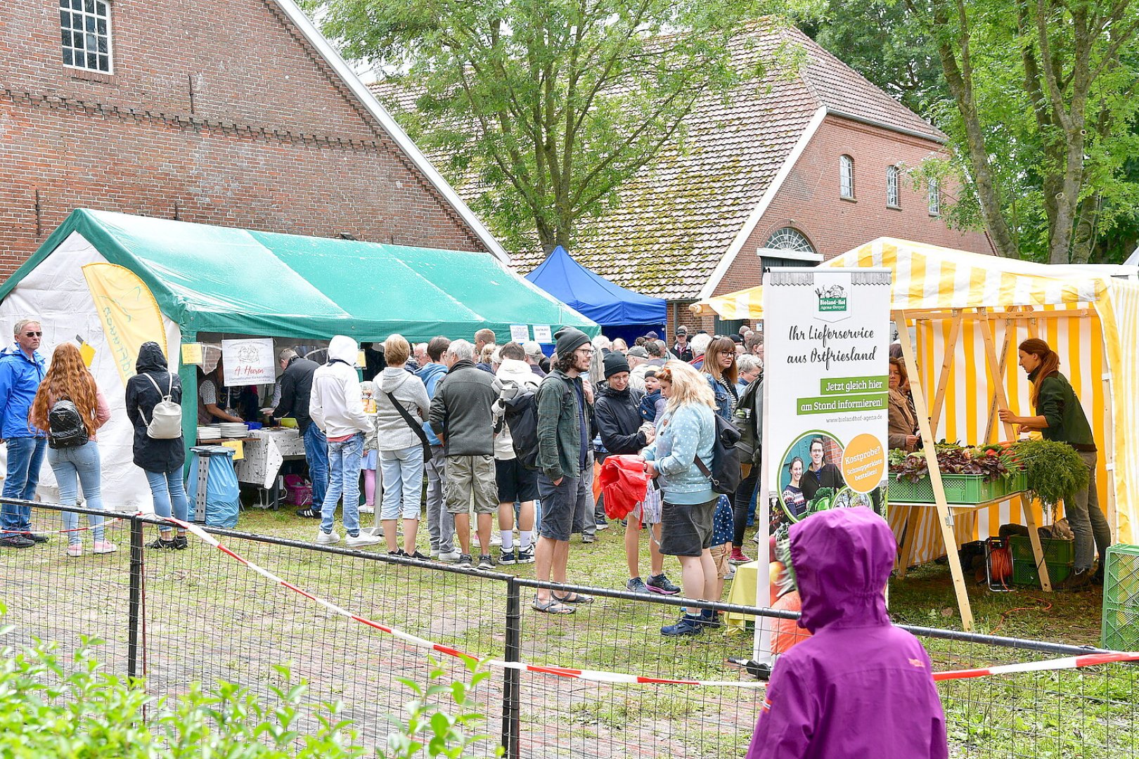 Das war los beim Genussmarkt in Campen - Bild 24