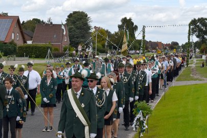 Der Schützenfest-Sonntag in Ostrhauderfehn - Bild 35