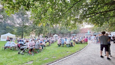 Lüch un Spööl im Leeraner Evenburg-Park - Bild 17