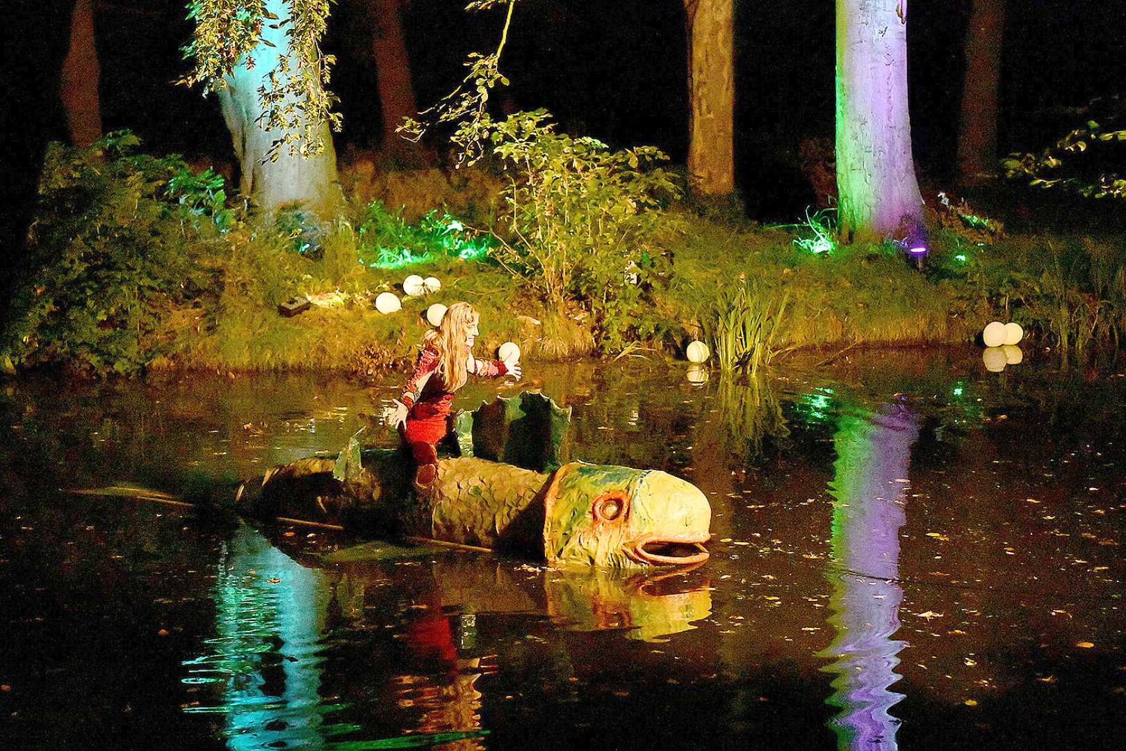 Lüch un Spööl im Leeraner Evenburg-Park - Bild 103