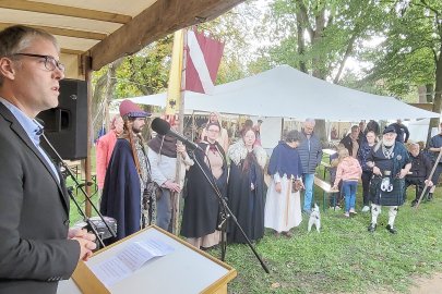 Mittelalterliches Treiben auf dem Michaelismarkt - Bild 2