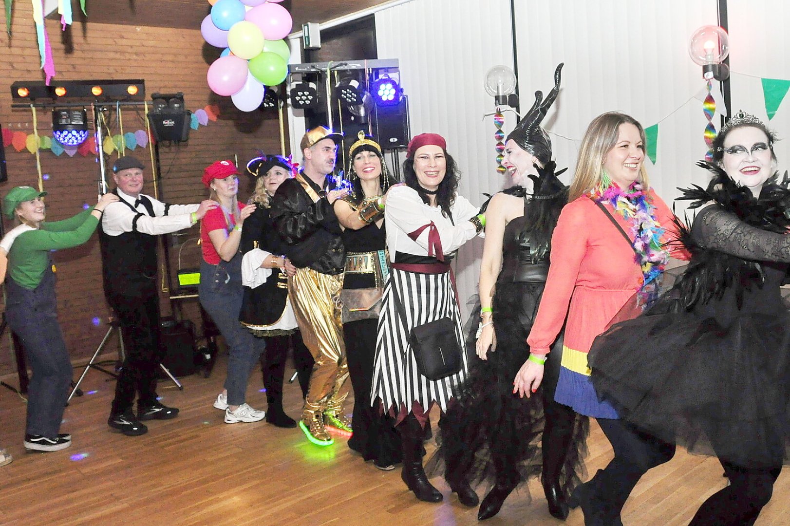 Karneval in Bingum  - Bild 9