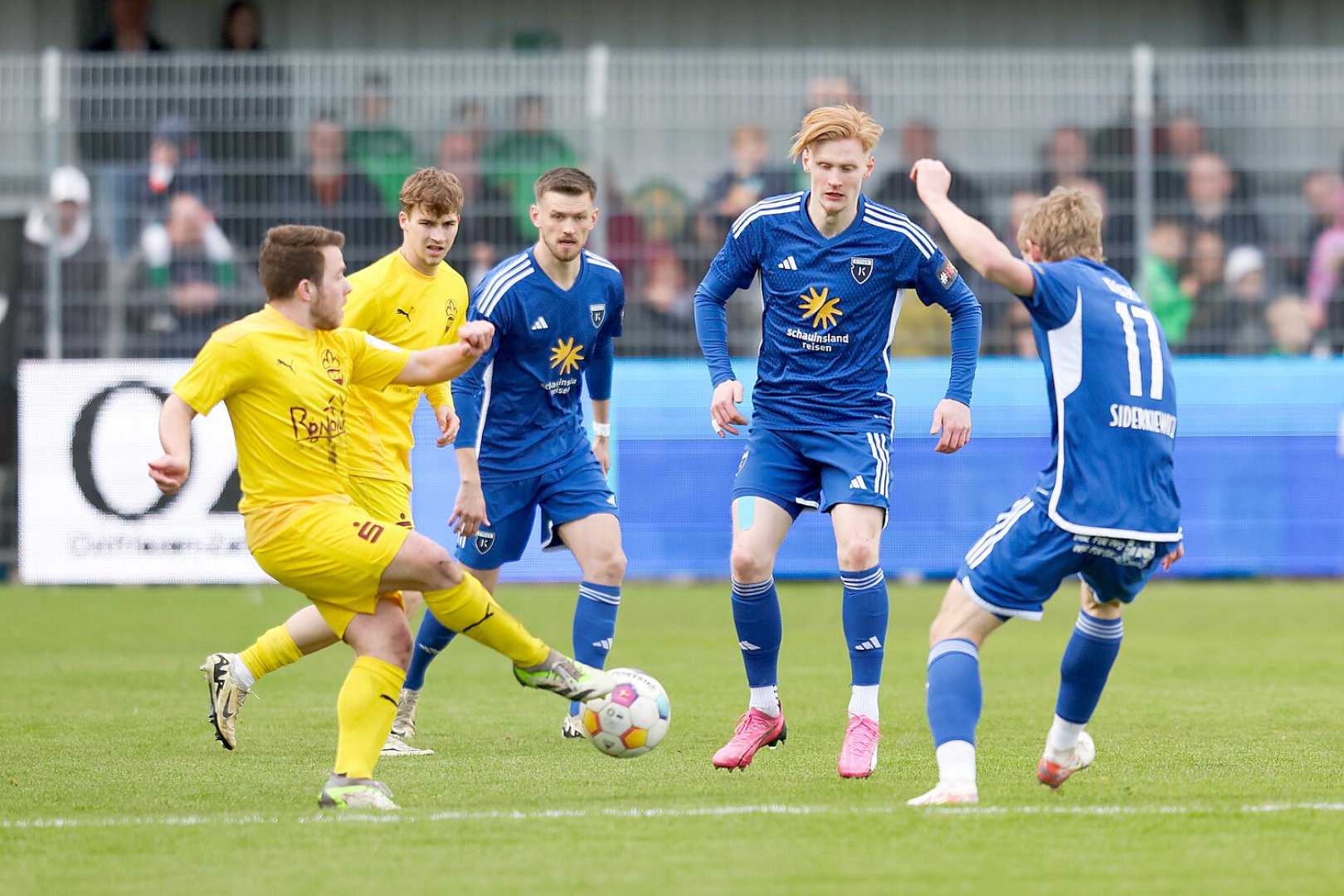 Kickers Emden gewinnt 4:0 gegen Rotenburger SV - Bild 6