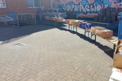 Erster Bücherflohmarkt in Emden - Bild 3