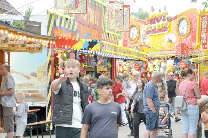 250. Pfingstmarkt in Bunde  - Bild 13