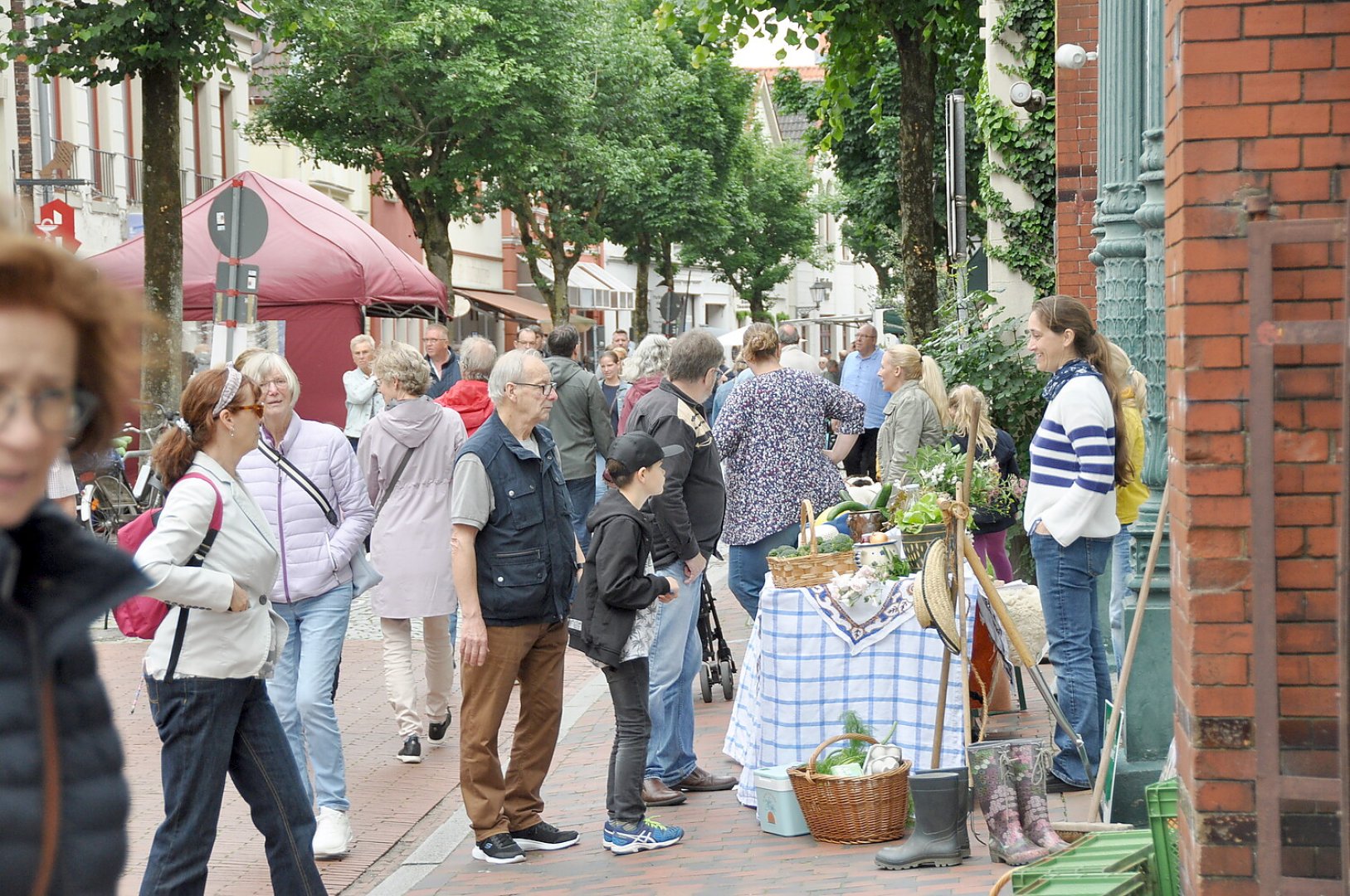 Ostfriesischer Lekkermarkt in Leer - Bild 24