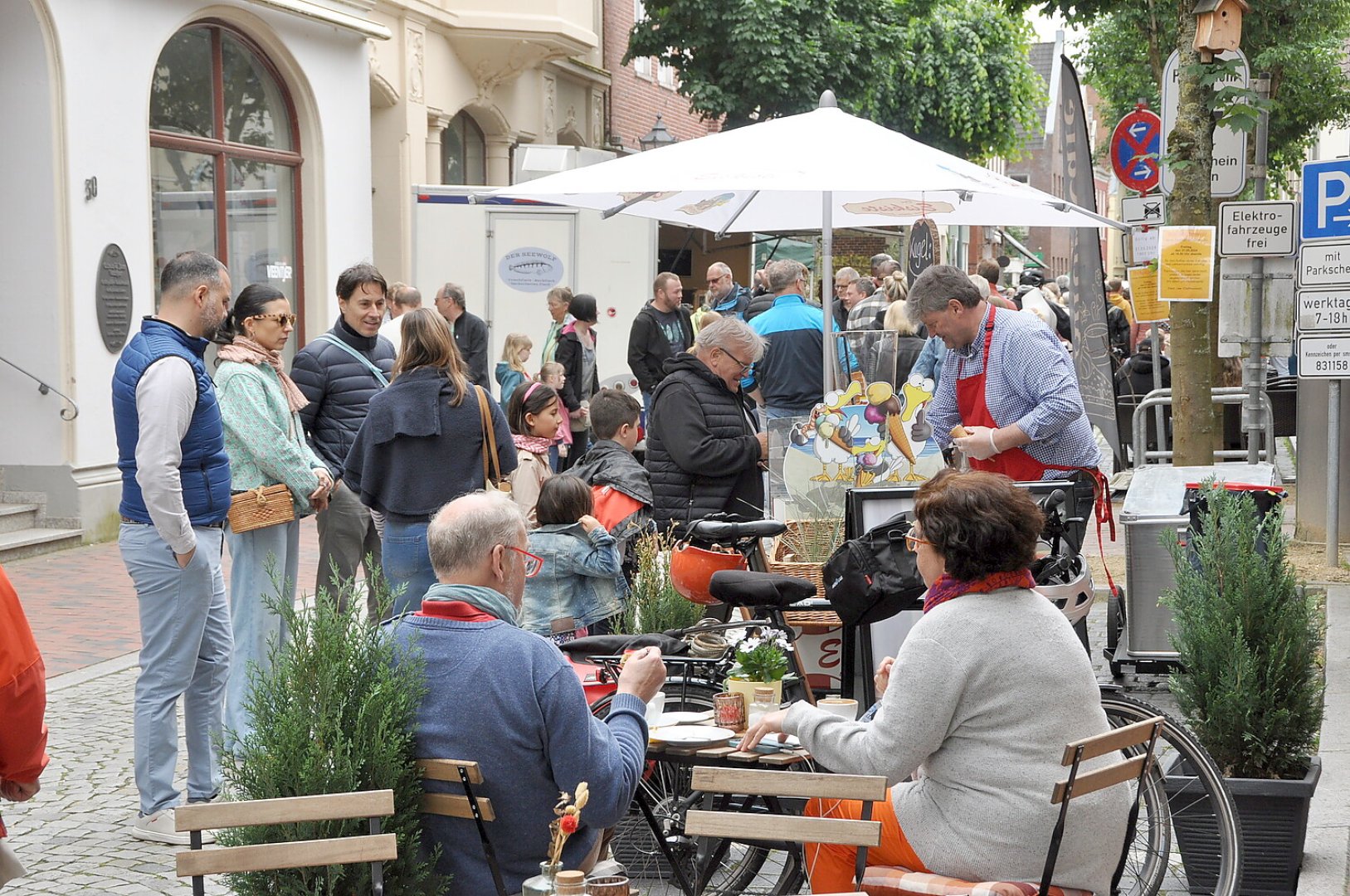 Ostfriesischer Lekkermarkt in Leer - Bild 32