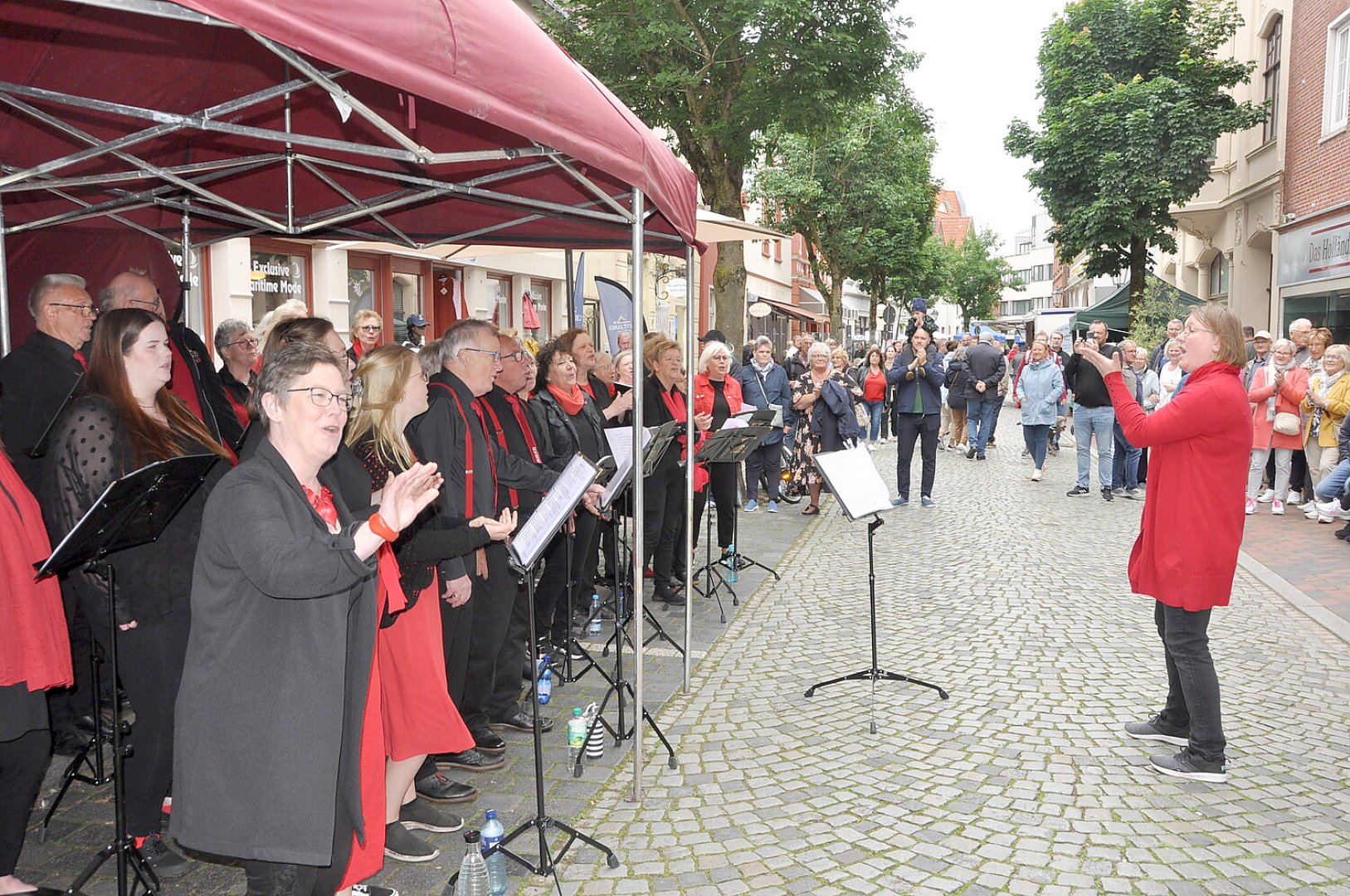 Ostfriesischer Lekkermarkt in Leer - Bild 33