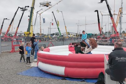 Im Gewerbegebiet Rhaudermoor  wurde gefeiert  - Bild 4