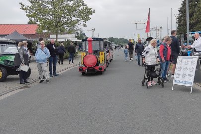 Im Gewerbegebiet Rhaudermoor  wurde gefeiert  - Bild 24