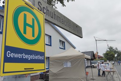 Im Gewerbegebiet Rhaudermoor  wurde gefeiert  - Bild 34