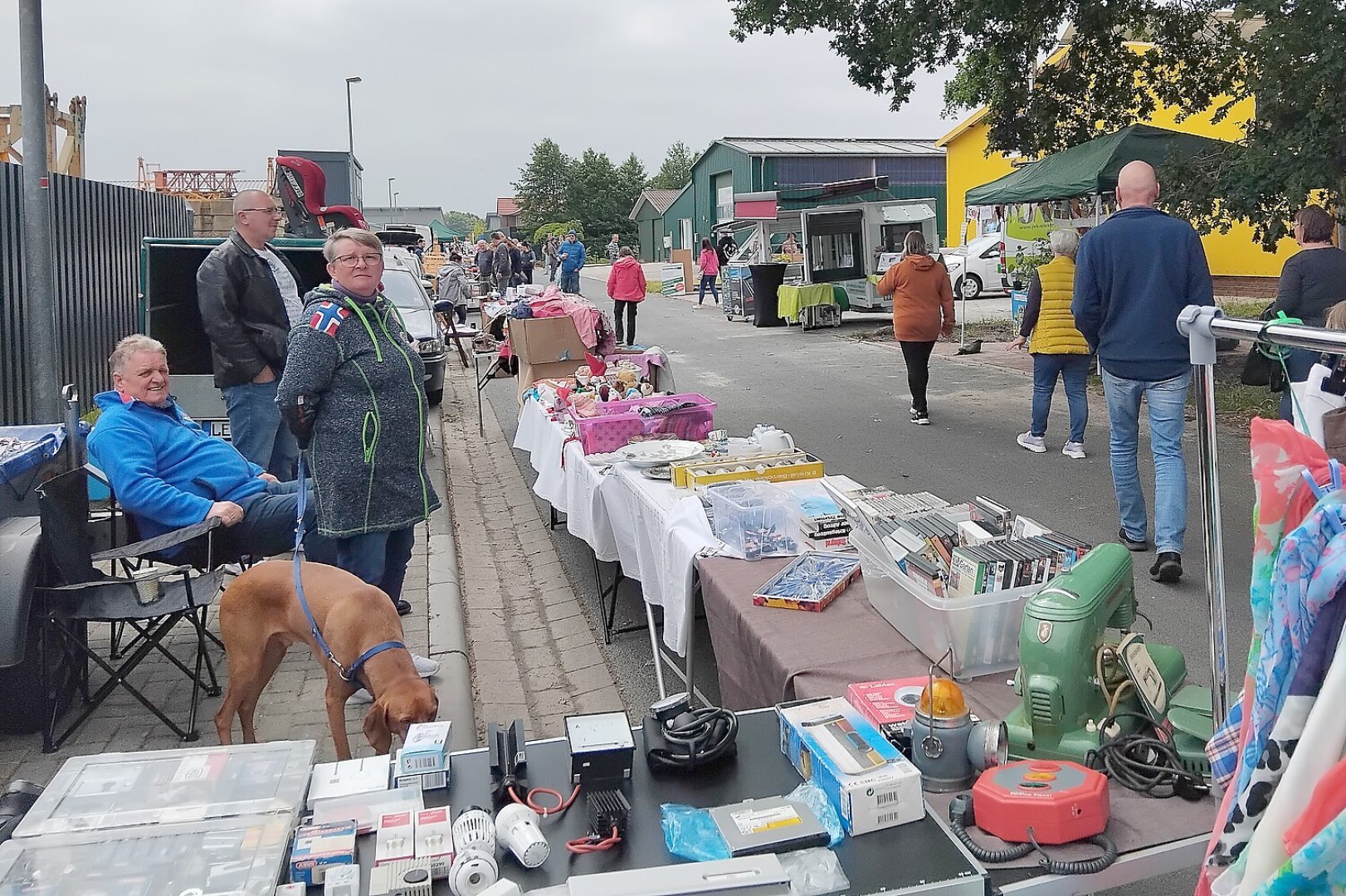 Im Gewerbegebiet Rhaudermoor  wurde gefeiert  - Bild 37