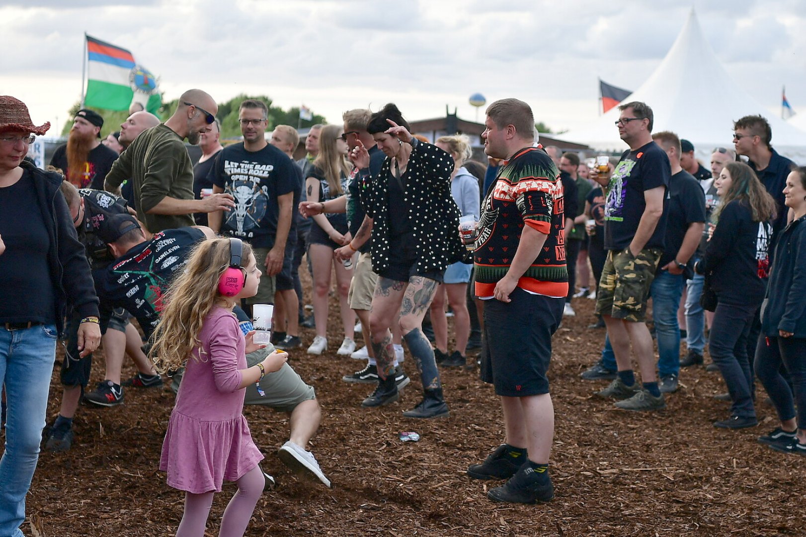  "Let The Bad Times Roll"-Festival in Manslagt. - Bild 1