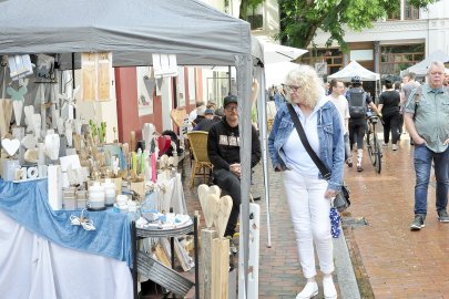 Kunsthandwerkermarkt in der Altstadt  - Bild 11