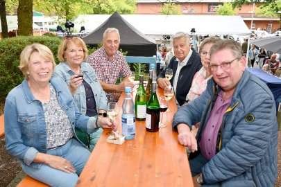 Das Weinfest in Moormerland war gut besucht  - Bild 3