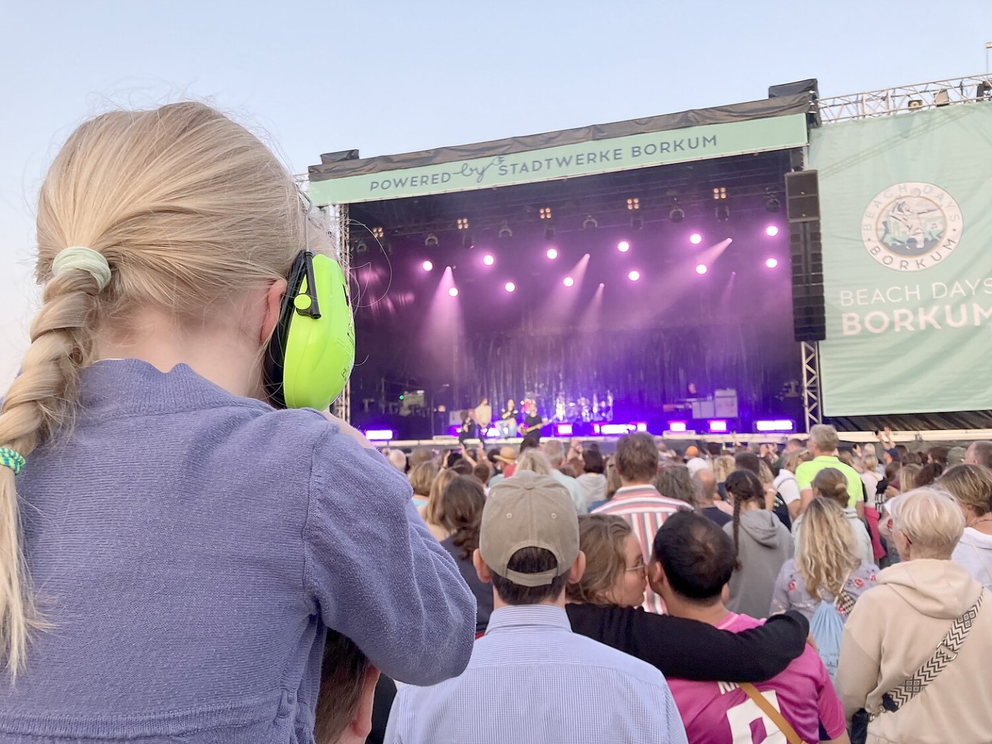 Silbermond bei den Beach Days Borkum 2024 - Bild 19