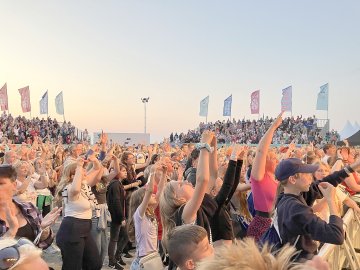 Silbermond bei den Beach Days Borkum 2024 - Bild 23