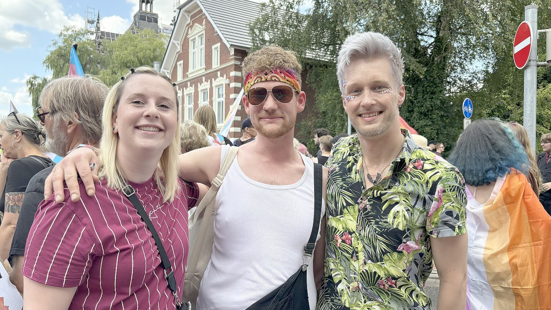 Der CSD in Leer 2024 - Bild 32