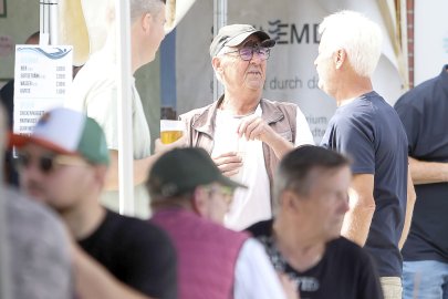 Frühschoppen im Freibad Borssum - Bild 17