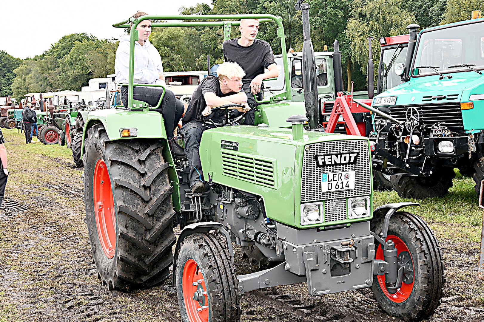 Oldtimertreffen in Veenhusen hat begonnen - Bild 17