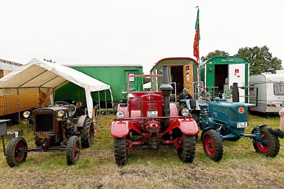 Oldtimertreffen in Veenhusen hat begonnen - Bild 37