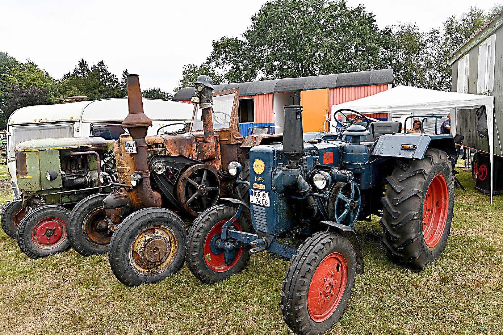 Oldtimertreffen in Veenhusen hat begonnen - Bild 58