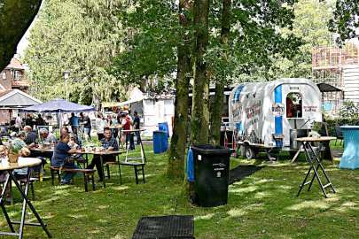 Erster Streetfood-Markt in Hesel gut besucht - Bild 13