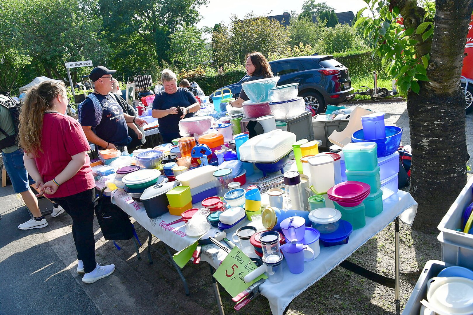 Flohmarkt Simonswolde - Flanieren bis der Regen kam - Bild 14