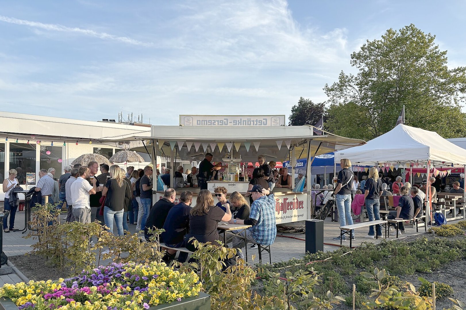 Voller Erfolg beim Sommerfest im Freibad Borssum  - Bild 3