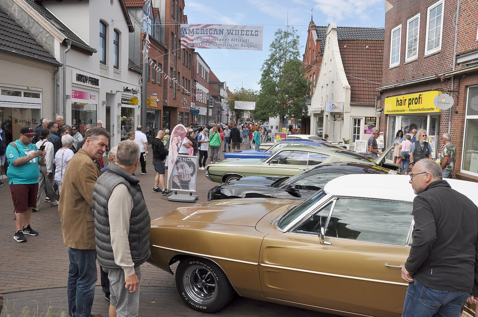 US-Car-Treffen "American Wheels" in Leer - Bild 6