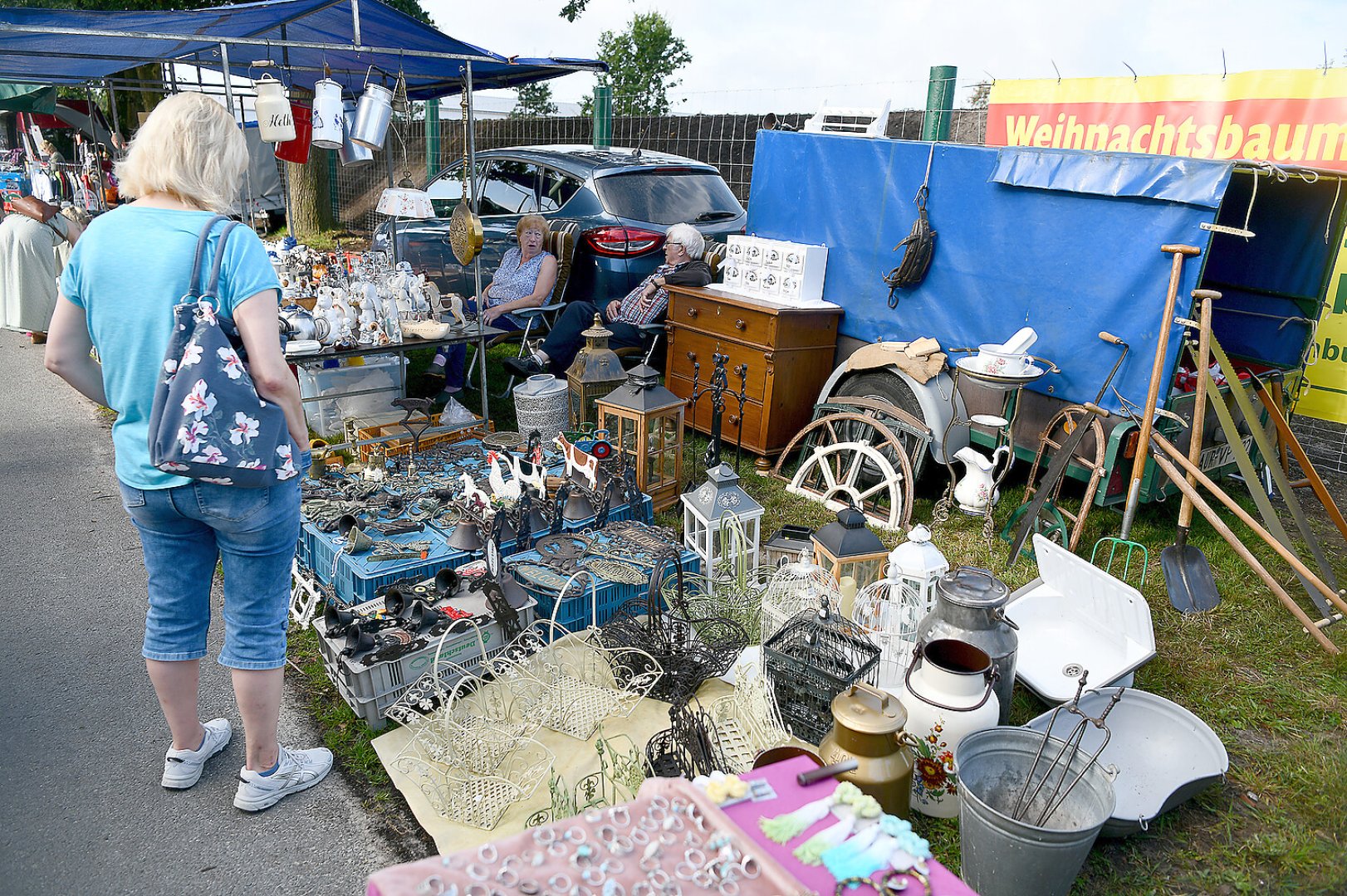 Jannburger Weg in Wiesmoor wurde zur Flohmarktmeile - Bild 19