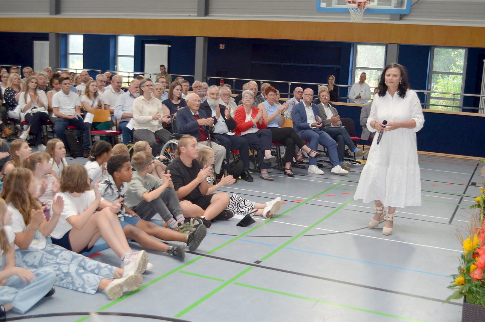 Festakt am Gymnasium in Rhauderfehn - Bild 20