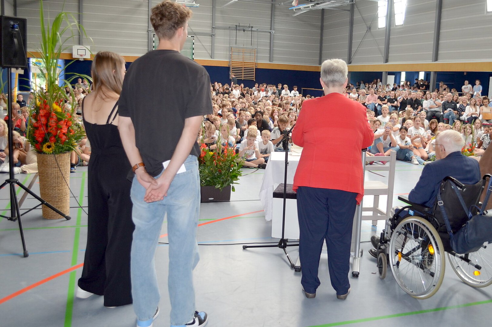 Festakt am Gymnasium in Rhauderfehn - Bild 27